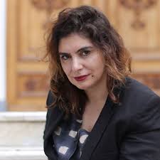 El celuloide no ha muerto, y esta exposición de Rosa Barba en el MALI lo  demuestra