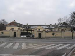 Wpmedia fernsehsender im wohnpark alterlaa. Schloss Erlaa Alterlaa In Wien Liesing