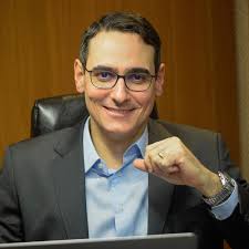 Pedro Henrique Cabral (@dr.pedrohenriqueuro)