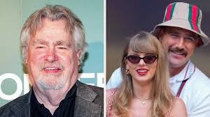 Sasha Carney's Instagram, Twitter & Facebook