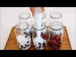 Yaz Aylarinin Bol Meyveleri Ve Sebzeleri Tazeligini Koruyarak Kislik Kullanim Icin Saklanmaya Baslandi Ustalarin Ta Yemek Tarifleri Yemek Meyve Suyu Tarifleri