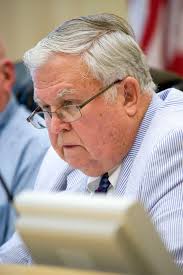 Acting chief: Officers in Thomas case watched video