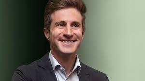 Techmeme: A profile of Peregrine, founded by a former Palantir executive to  help US police access surveillance data, raised $30M in May 2024, and had  $10M in 2023 revenue (Thomas Brewster/Forbes)