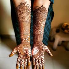 50 New Bridal Mehndi Designs 2019 Top Mehandi Design Trends For The Year In 2020 New Bridal Mehndi Designs Bridal Mehndi Designs Beautiful Henna Designs