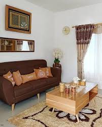 Jika anda belum punya gambaran tata letak sofa, meja dan kursi, mungkin anda bisa melihat inspirasi dari beberapa gambar dekorasi ruang tamu yang sudah dikumpulkan oleh temonggo.com. 10 Contoh Desain Ruang Tamu Minimalis Untuk Mempercantik Rumah