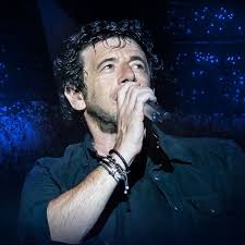 Le jour est venu et moi aussi mais je ne veux pas être le premier si on avait plus rien à se dire et si et si je fais des détours dans le quartier Patrick Bruel Home Facebook