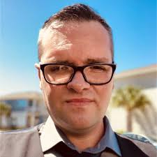 We want to wish a very Happy Birthday to our Director of Global  Partnerships— Troy Groves! 🥳 Publix Super Markets