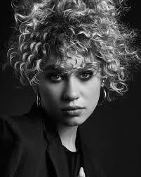 Happy 17th Birthday WESLIE!! I love you 💕 You are incredibly wise,  stunning and have the most loyal loving heart!! Have the best day  celebrating who you are and how far you