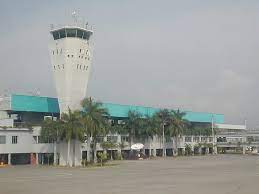 Una vez en cali los cerros cristo rey y de las tres cruces. Aeropuerto Internacional Alfonso Bonilla Aragon Clo Aeropuertos Net