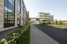 Она будет особенной, несмотря на то, что откроется на базе школы №165. V Kazani Otkrylsya Pervyj Polilingvalnyj Kompleks Adymnar Put K Znaniyam I Soglasiyu Novosti Oficialnyj Portal Kazani