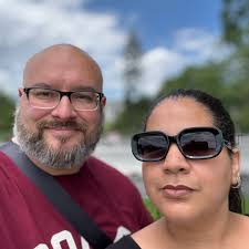 Stupid question, are the bus lines labeled for which park they go to?