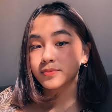 I sent postcards. Yep, like a time traveler who packed a smartphone.  Nashville gave me rooftop vibes and a mocktail hitting notes only a country  star could belt. Sedona wrapped me in