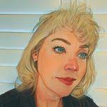 Ashley Mcguyer's Instagram, Twitter & Facebook