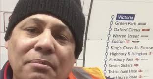 London's Most Famous Tube Announcer Shares Wisdom With Commuter