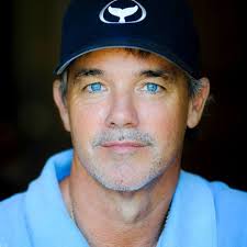 Blue Wave Radio — Caribbean Castaway Archive