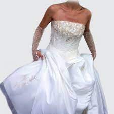 Belle Robe De Mariee De Chez Tati Mariage Couleur Ivoire Robe De Mariee Belle Robe De Mariee Belle Robe