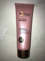 Read reviews, see the full ingredient list and find out if the notable ingredients are good or bad for your skin concern! Bio Essence Bio Gold Rose Gold Health Beauty Skin Bath Body On Carousell