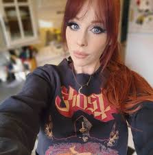 RIP Duane Bodenheimer of the Derelicts, who has passed away after a long  battle with cancer. One of the nicest guys you could ever meet and the  Seattle punk scene's greatest ambassador.