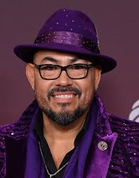 Salvador Perez 3 Witches Pendant/pin