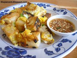A Blog Of Salt Banh Bot Chien Fried Rice Cubes W Eggs Asian Dishes Asian Street Food Fried Rice