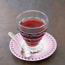 In England Dem Land Der Teetrinker Kommt Der Tee Auch In Den Gluhwein Und So Wird Daraus Der Whistle Punsch Unser Irische Rezepte Kostliche Desserts Punsch