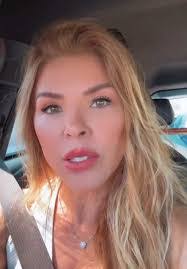 Veronica Rogel's Instagram, Twitter & Facebook