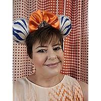 Blue Vomit, Bare Bums, and a Bit of Magic: 21 Epic Lessons Learned Trying,  but Never Achieving, the Perfect Disneyland Vacation by Wally Davis