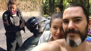 Burcu biricik eşine olan aşkını anlattı! Oyuncu Burcu Biricik Ve Esi Motosiklet Kazasinda Yaralandi