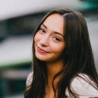 Mia Wilcox's Instagram, Twitter & Facebook