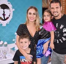 Según contó la ex chica rojo, nunca tuvo síntomas de pérdida, lo que hizo que fuera más doloroso. Maura Rivera Comparte Tierno Registro Junto A Su Hija Luciana Tecache Cl