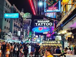 Wajib mampir kalau liburan ke thailand. Kehidupan Malam Bangkok Bar Klub Area Hiburan Malam Populer