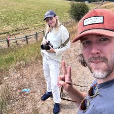 ICYMI, let's reintroduce you to the brains behind the brand, Chris & Sarah  Rhoads. From capturing moments behind the lens to crafting the perfect  shoe, their journey is all about blending creativity