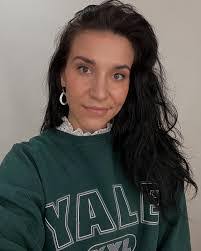 Dakota Hebert's Instagram, Twitter & Facebook