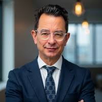 700+ "Payant" profiles