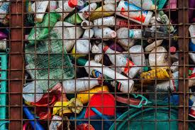 If you want to know how to say trash in japanese, you will find the translation here. Trash Talk In The Philippines Reveals Waste Trails In Southeast Asia The Interpreter