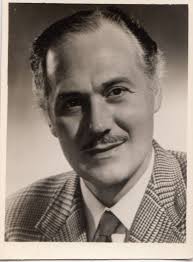 Who is the gentleman at left in the 1972 premiere production of 1776 at MMT?