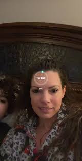 Jessica Geis's Instagram, Twitter & Facebook