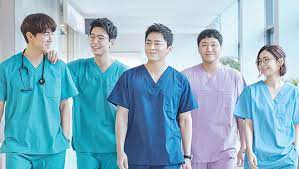 It portrays the bond of friendship and shared love for the music of these medical professionals working at yujile medical centre. Hospital Playlist 2020 Drama Cast Summary Kpopmap