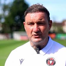 "THEY PUT IN A PERFORMANCE" 👏🏼 , The Gaffer spoke about the team's  much-improved second half performance and how that won them the match  against their local rivals