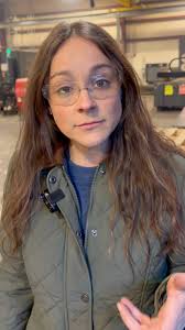 I’m about to have a relaxing evening 😅 #chiassonsmoke  #husbandandwifecomedy #fabricationshop #couplehumor