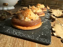 Tartelettes Express Mais Raffinees A La Poire Creme De Marron Cooking 4 You Mini Tarte Dessert Dessert Individuel