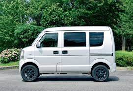 ジムニー顔のエブリイって リフトアップだけじゃ物足りない スタイルワゴン ドレスアップナビ カードレスアップの情報を発信するwebサイト ジムニー ミニキャブ カスタム リフトアップ