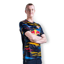 Wir bieten eine vielzahl von qualitativ hochwertigen repliken as monaco trikot und shorts für sie und ihr team. Rb Leipzig Shop Rbl Away Jersey 21 22 Only Here At Redbullshop Com