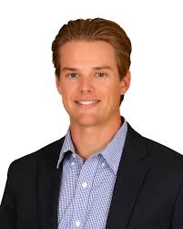 Seth Mccallum's Instagram, Twitter & Facebook