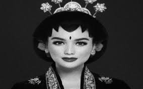 Real pic, foto asli milik sendiri. Peringati Hari Kartini 8 Artis Indonesia Ini Cantik Pakai Kebaya