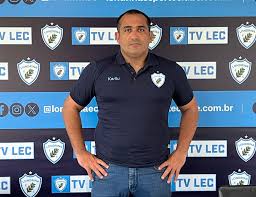Denis Alves &eacute; o novo coordenador das categorias de base do Tubar&atilde;o