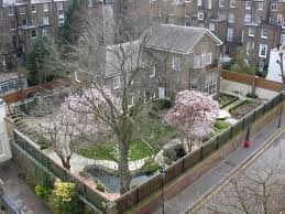 Top Sights London Freddie Mercury House Garden Lodge Freddie Mercury
