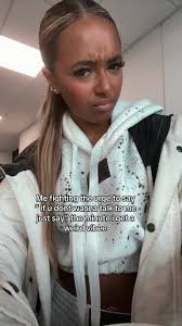 <3 (@thisisdefonotcheyannexo)’s videos with the voices