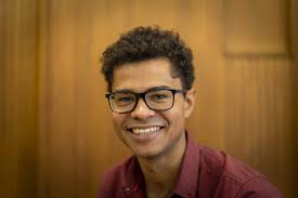 De memorabele verkiezingsstunt van Bright Adiyia