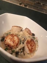 Gordon Ramsay S Wild Mushroom Amp Truffle Oil Risotto With Pan Seared Scallops Scallops Seared Pan Seared Scallops Stuffed Mushrooms